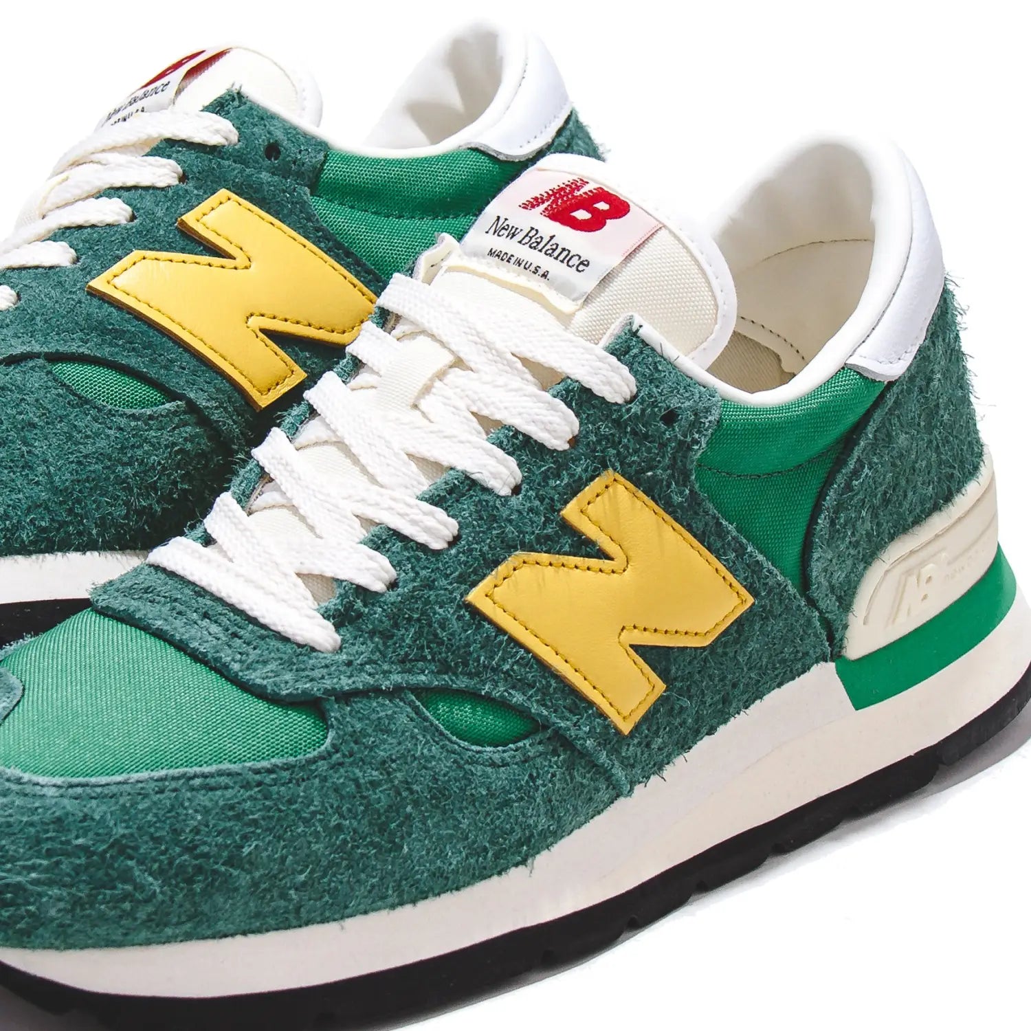 The Latest Made in USA Seasonal Drop Features a V1 and V3 in ’Kelly Green’