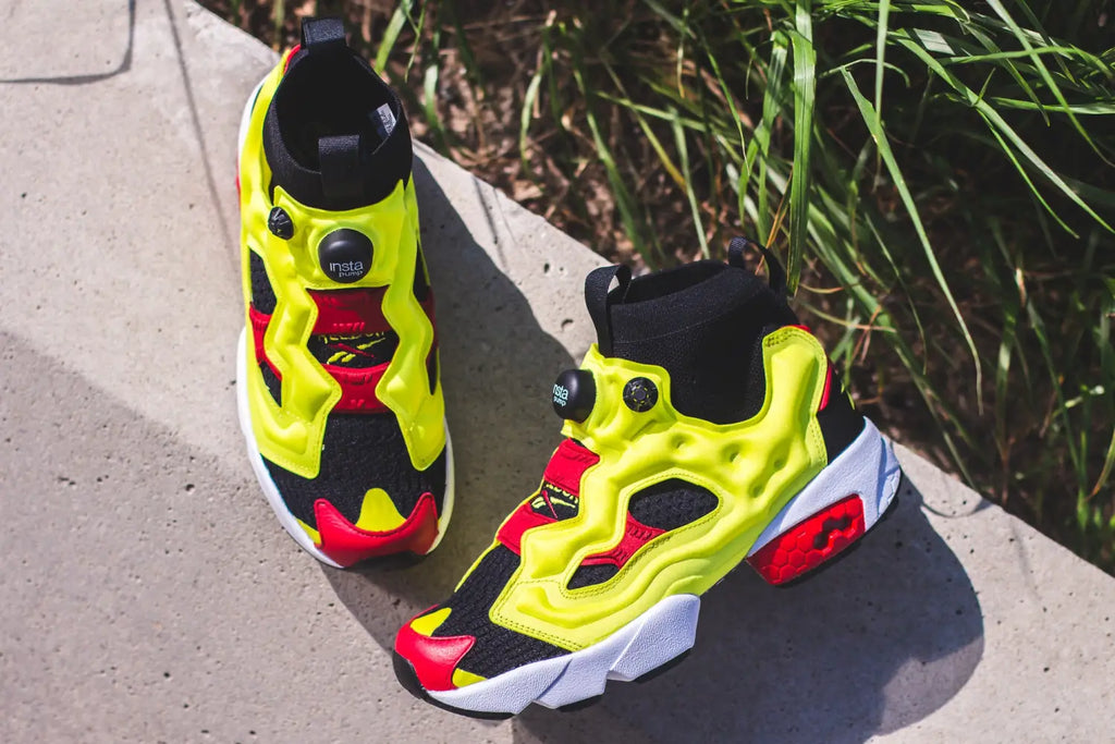 Reebok Classics InstaPump Fury Ultraknit Mid OG Citron in Black/HyperGreen - BS6367