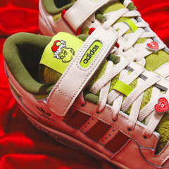 adidas originals men forum low x the grinch cream id3512 931 medium