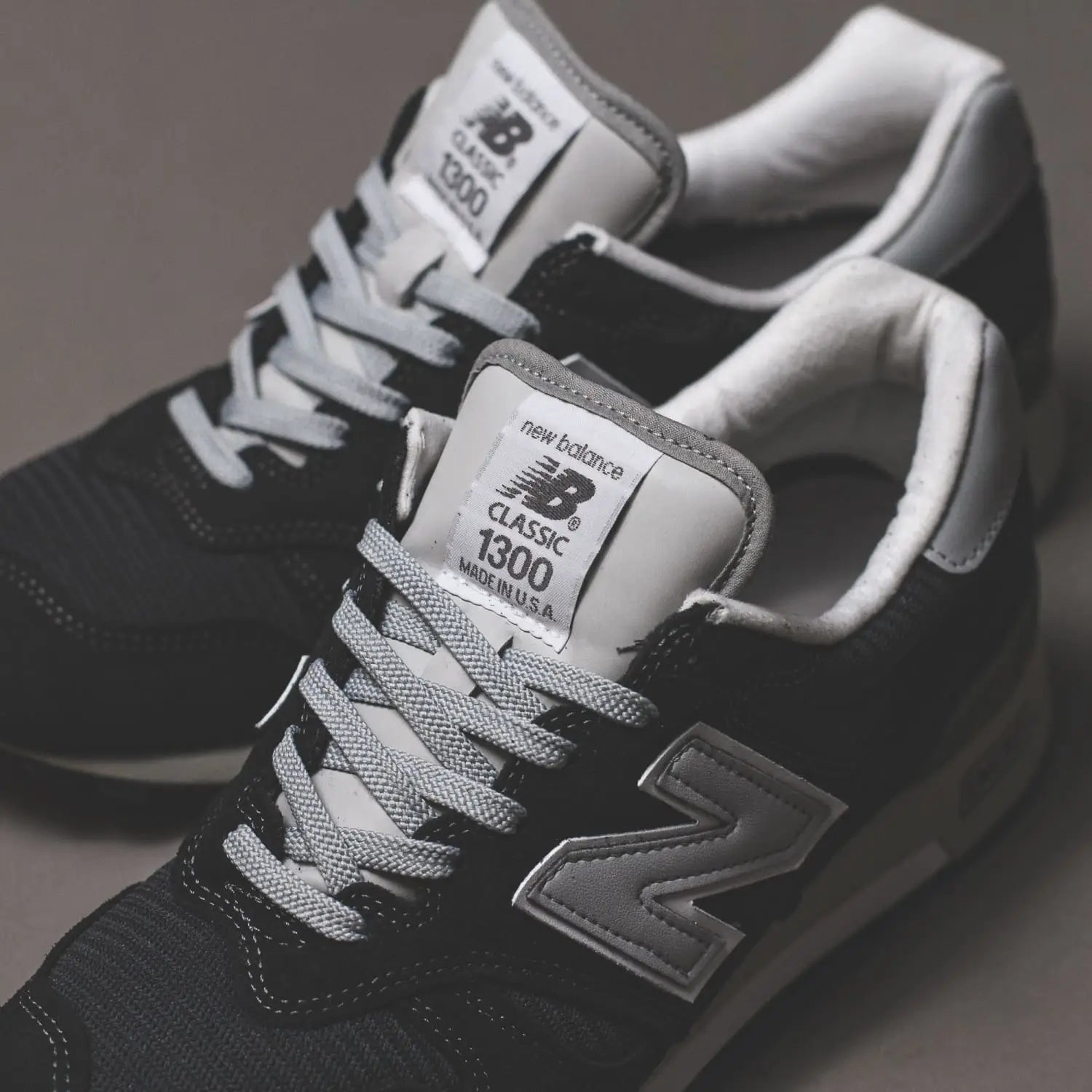 New Balance 1300 Made in USA - M1300AE/M1300AO