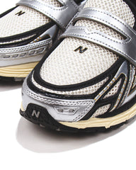 New Balance Unisex 1906L Silver Metallic U1906LOB - FOOTWEAR - Canada