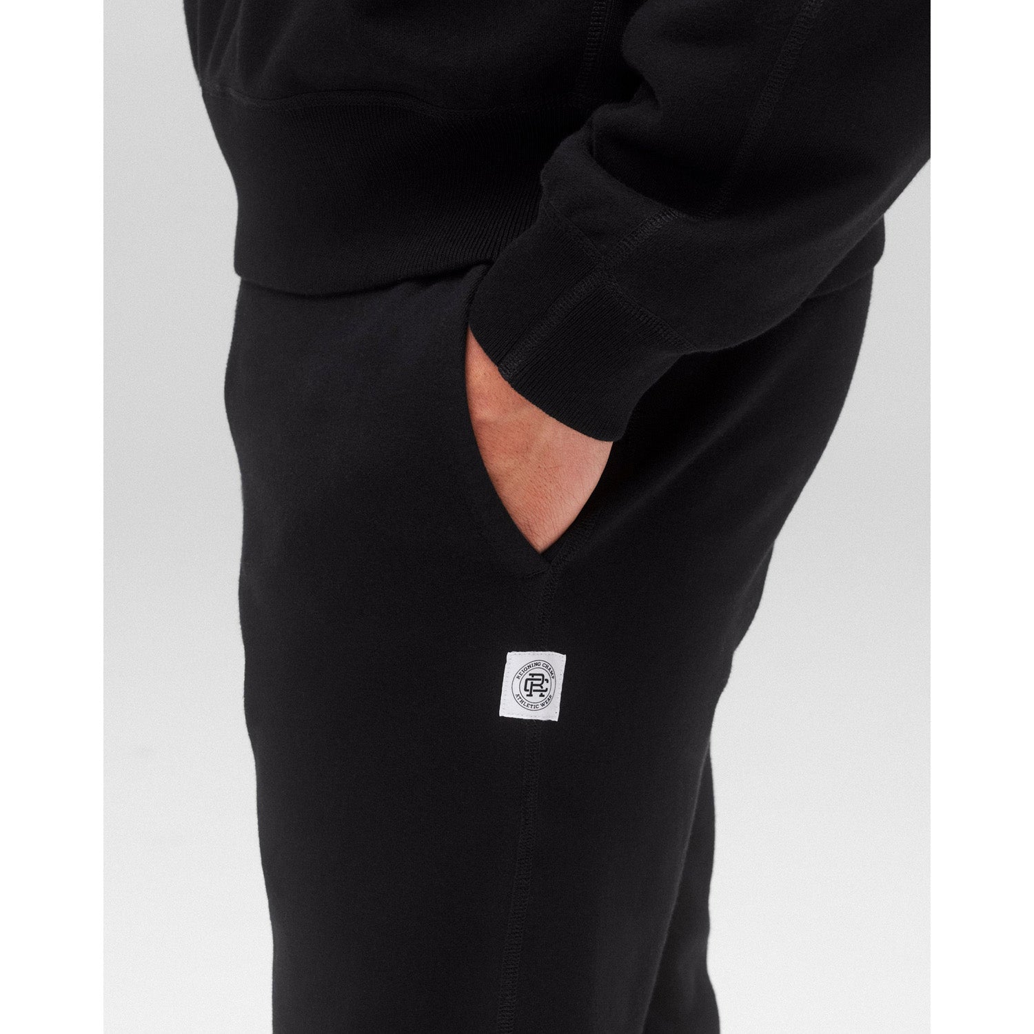 Reigning Champ Men Knit Midweight Terry Slim Sweatpant Black RC-5587-BLK - BOTTOMS - Canada