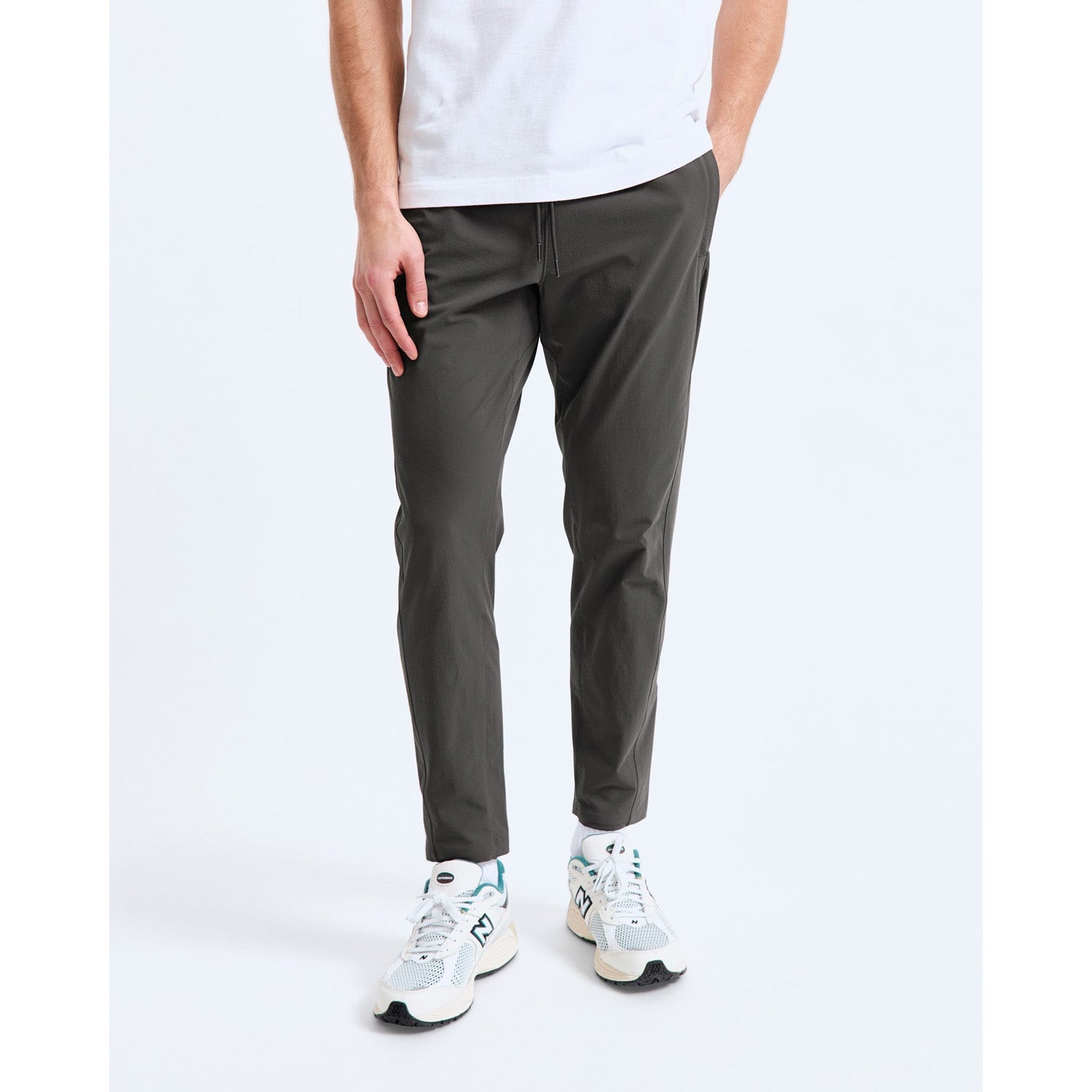 Reigning Champ Men Woven Nylon Oxford Team Pant Carbon RC-5498-CARB - BOTTOMS - Canada