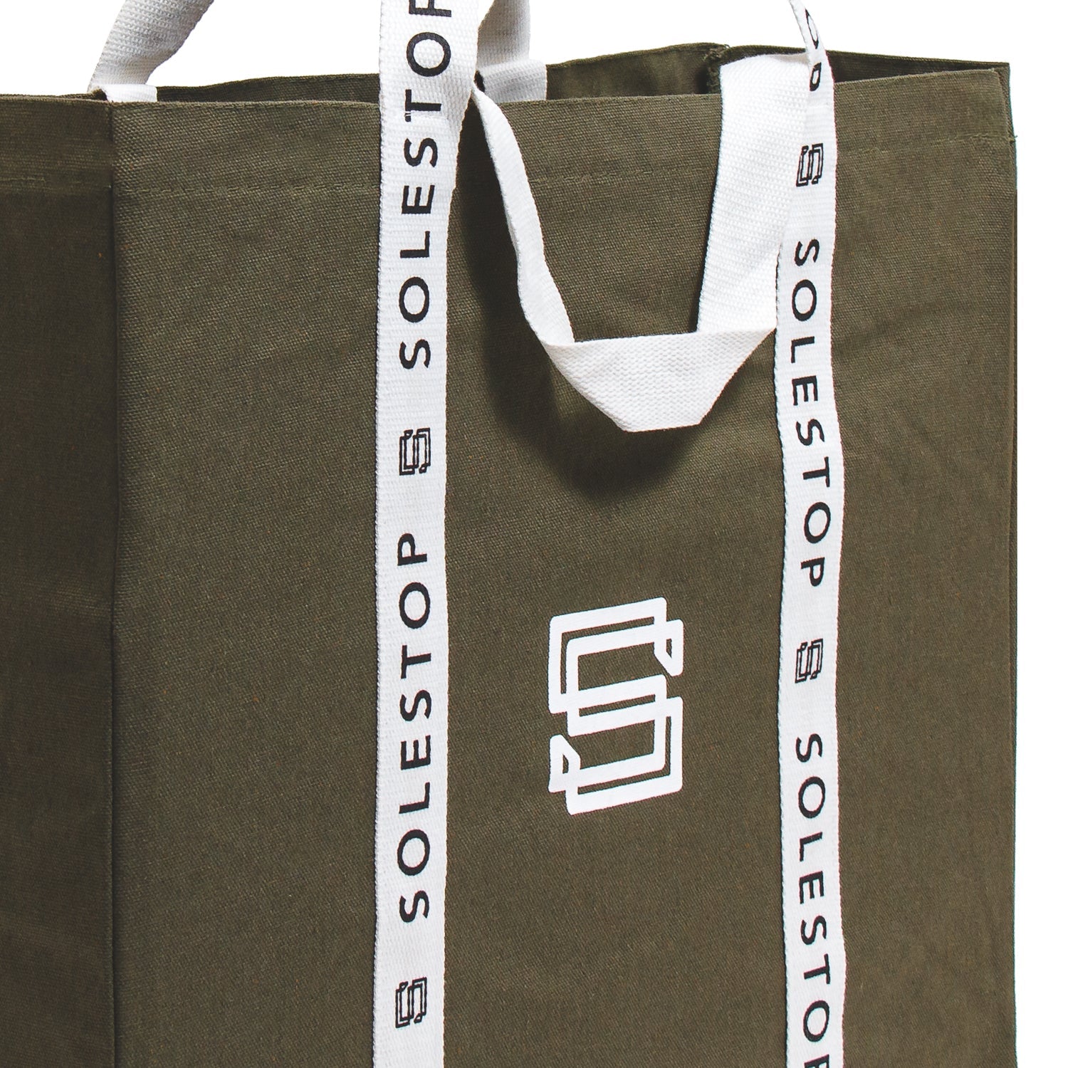 Zip Detailed Cosmetic Bag - BAGS Canada