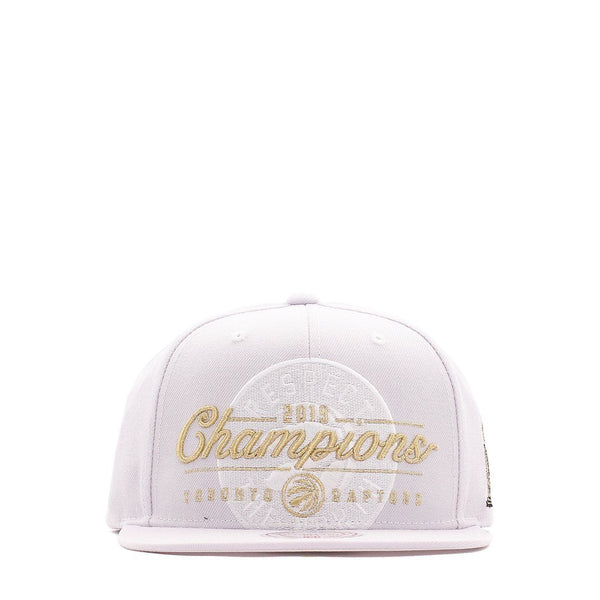 Mitchell & Ness NBA Toronto Raptors We The Champions Snapback Black HCWTCHMPSKWTN19 ()